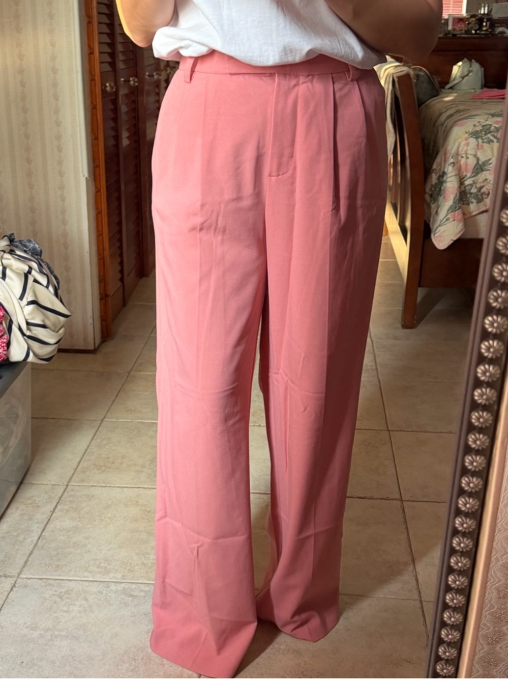 Bershka Rose-Pink Wide Leg High-Rise Trousers